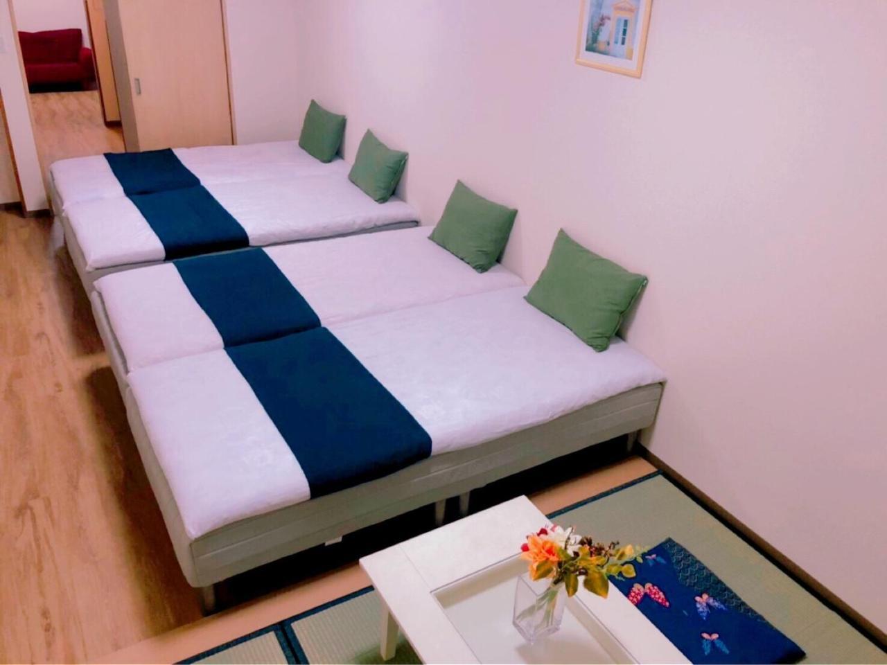 Mikawa House Osaka Castle Hotel Екстериор снимка