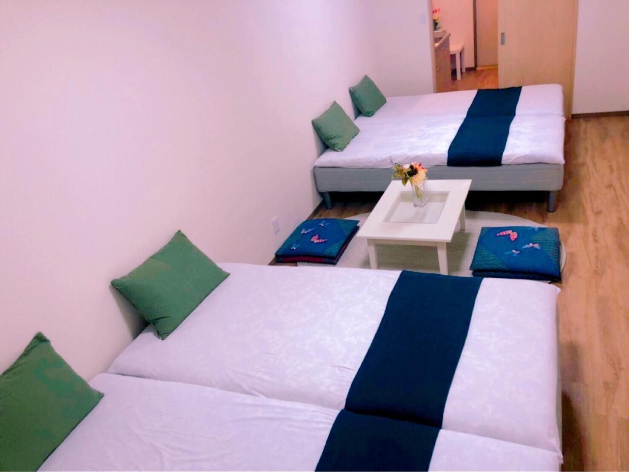 Mikawa House Osaka Castle Hotel Екстериор снимка