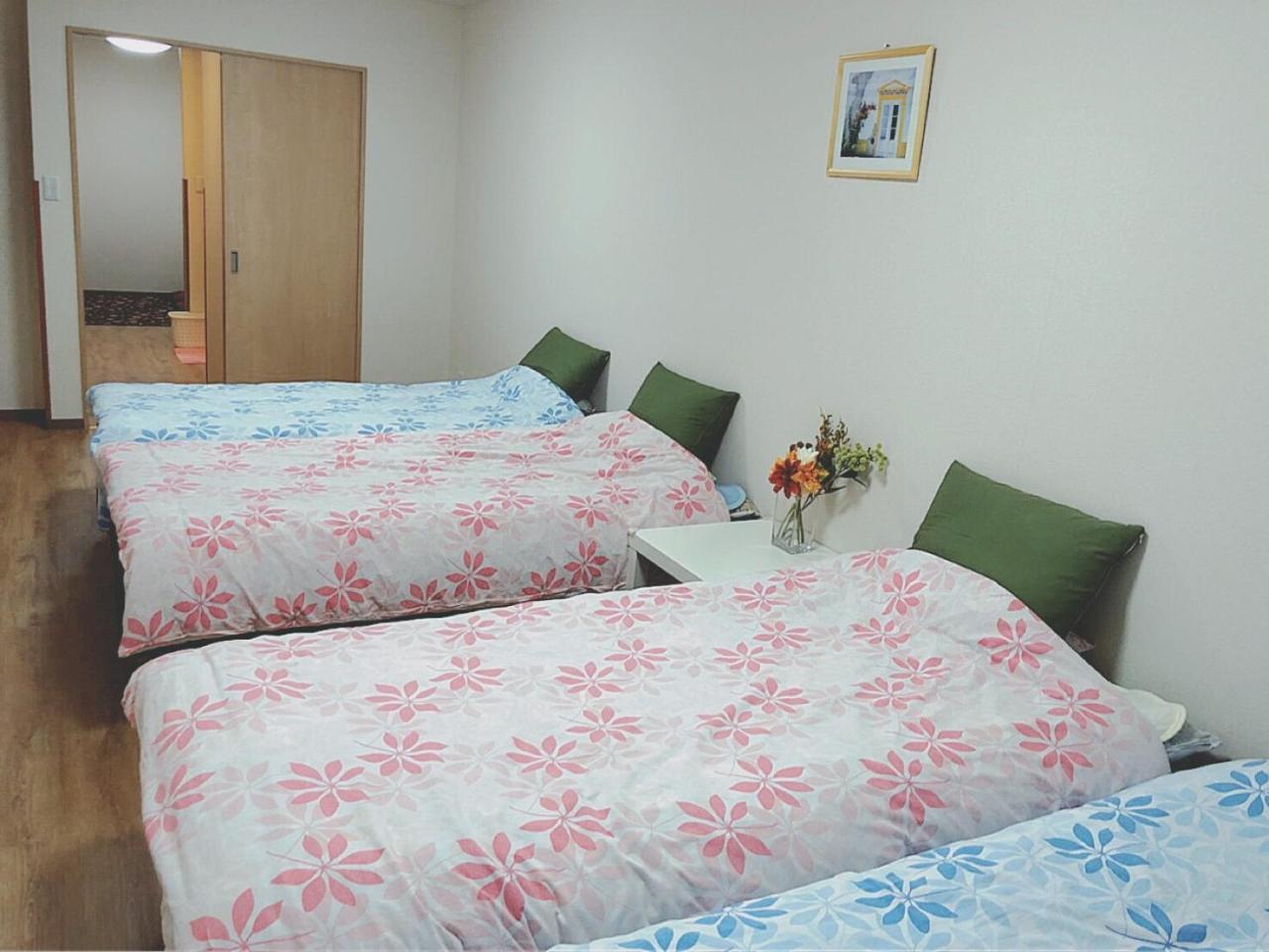 Mikawa House Osaka Castle Hotel Екстериор снимка