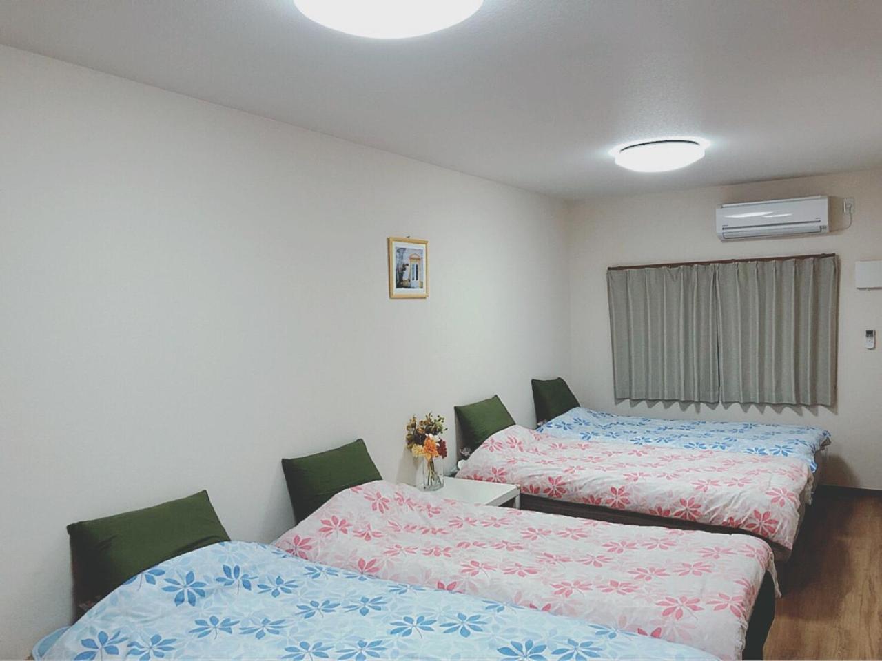 Mikawa House Osaka Castle Hotel Екстериор снимка